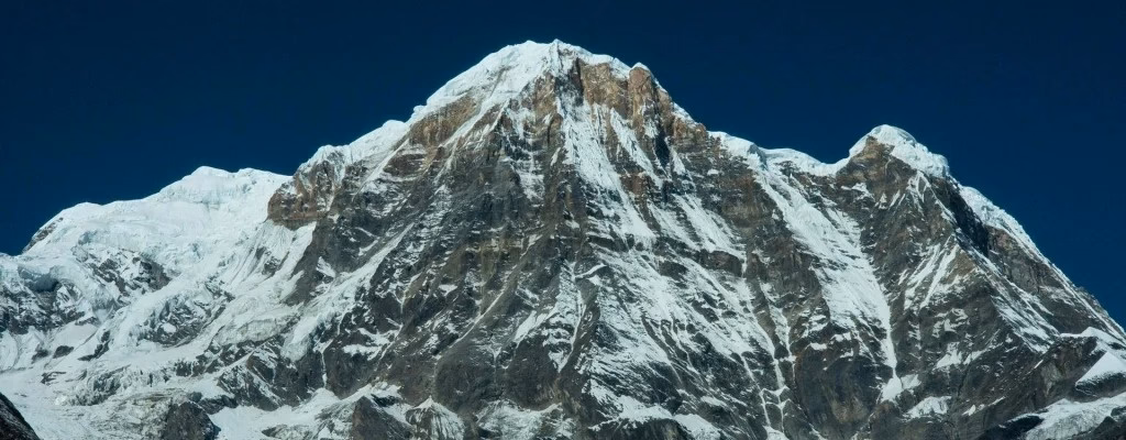 Annapurna South (7,219m) Expeditions