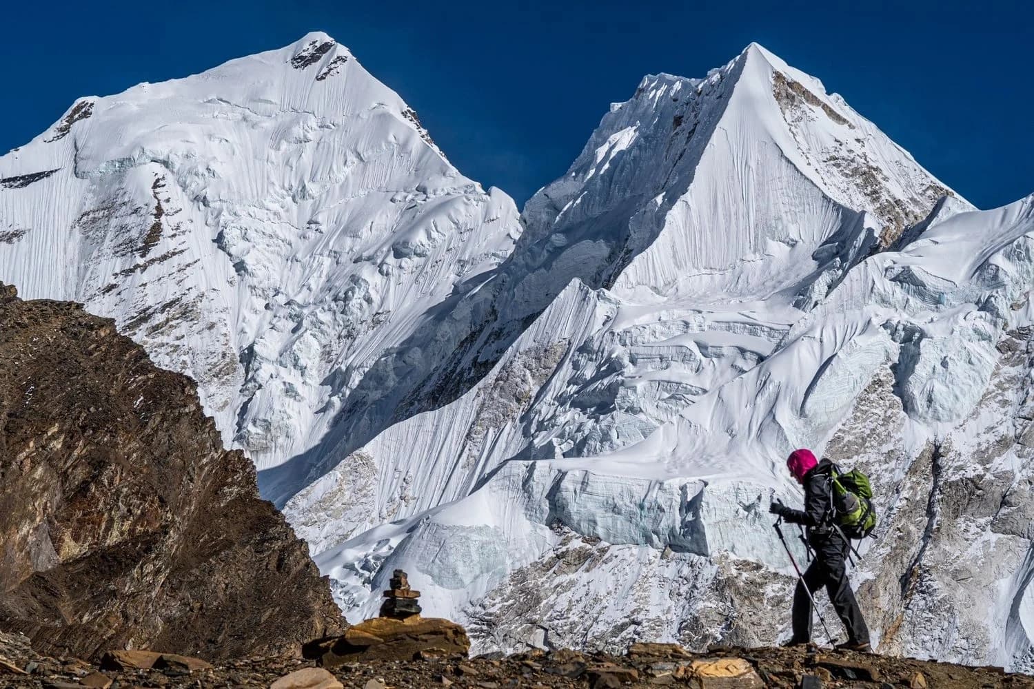 Everest 3 pass trek with EBC (5,364m)