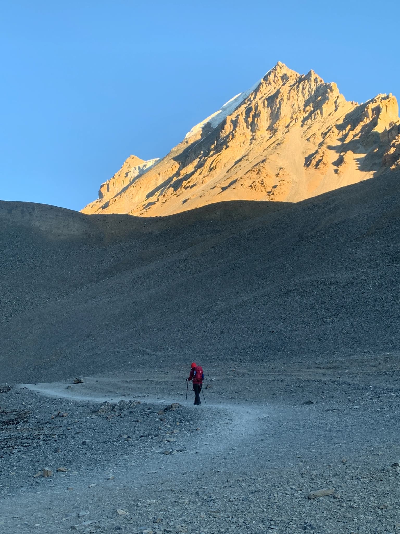 Annapurna Circuit Trek via Thorang la (5,416m)