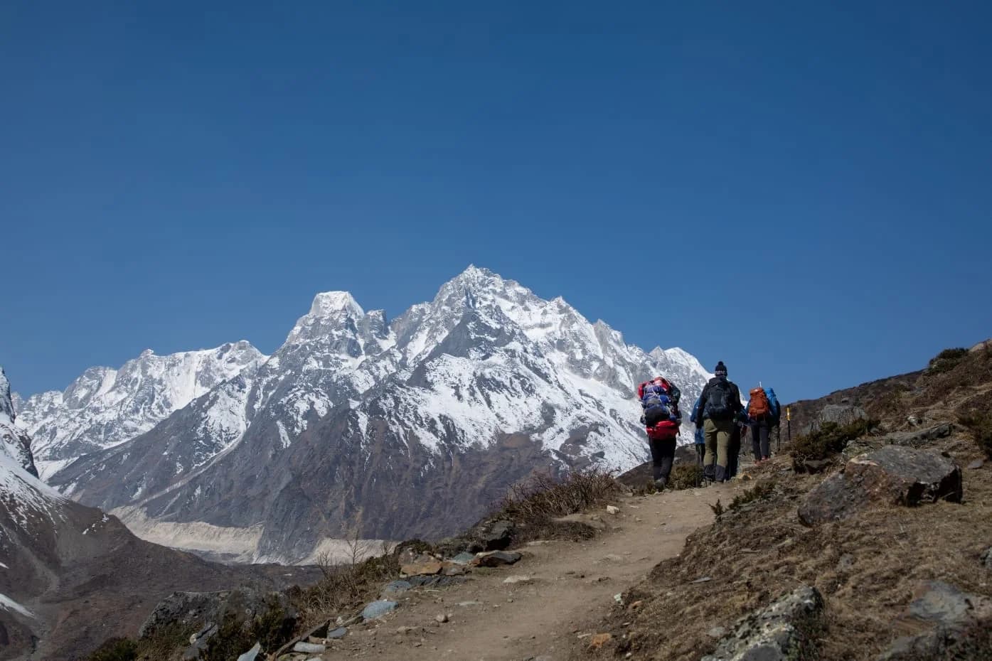 Manaslu Circuit Trek via Larkya pass (5,160m)