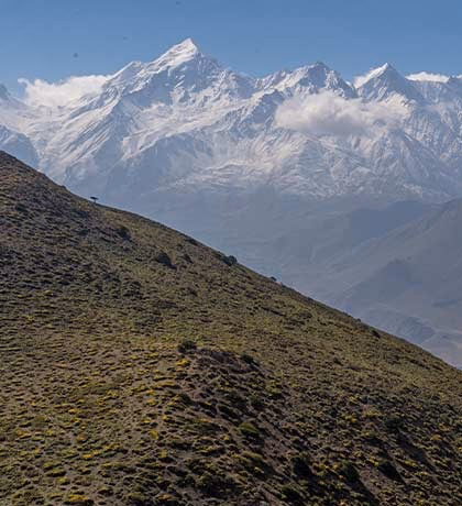 Pokalde Peak (5,806m)