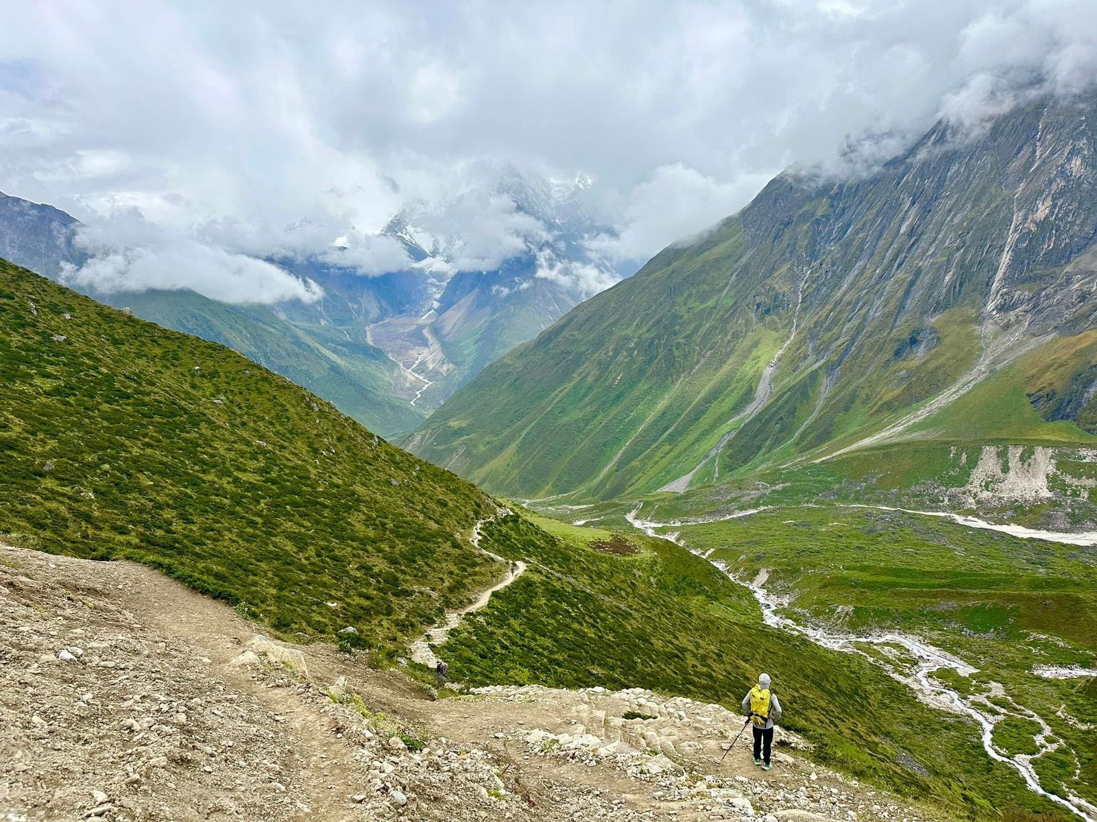 beautiful landscape of Manaslu circuit trek